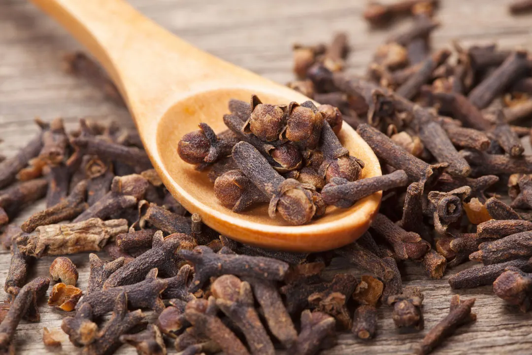 Clove Benefits Dosage Side Effects Drug Interactions And Other