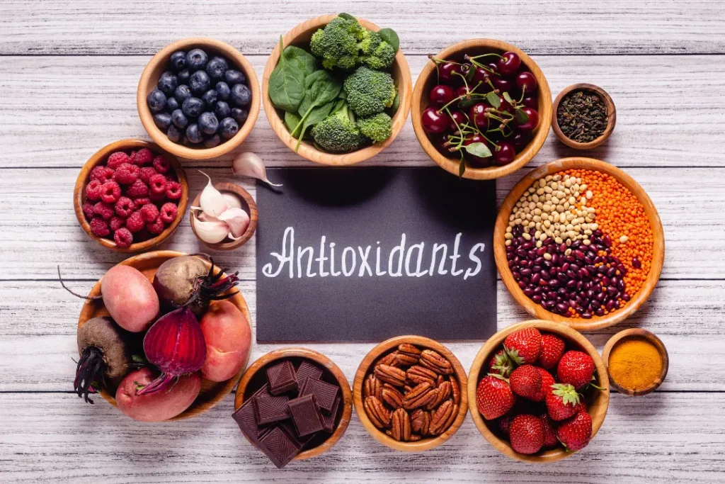 Antioxidant rich food items. 