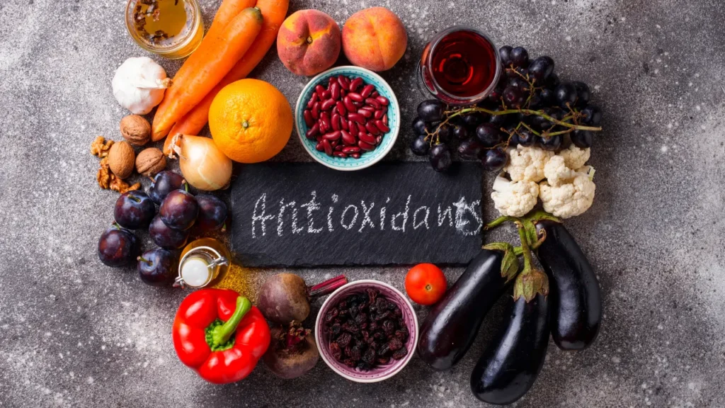 Antioxidant rich food items. 