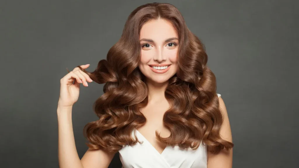 Lady having healthy hair. 