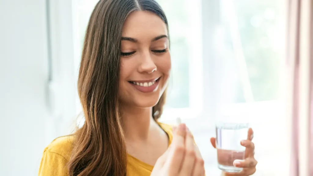 Girl taking Manaca as a Nootropic supplement